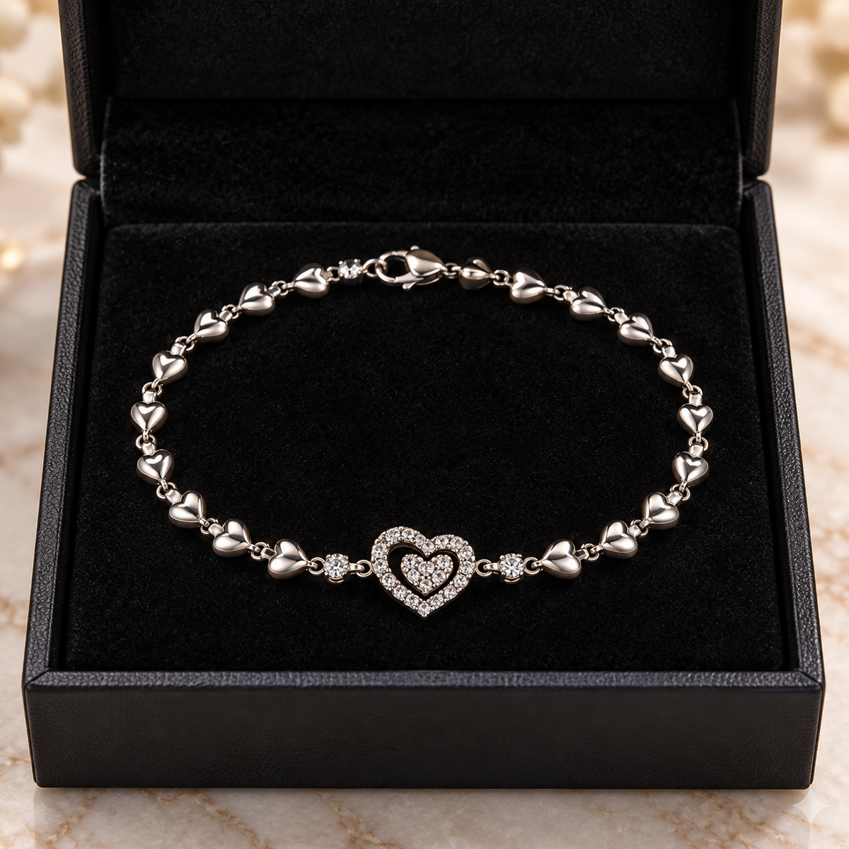 AMOUR- Heart of Hearts Bracelet