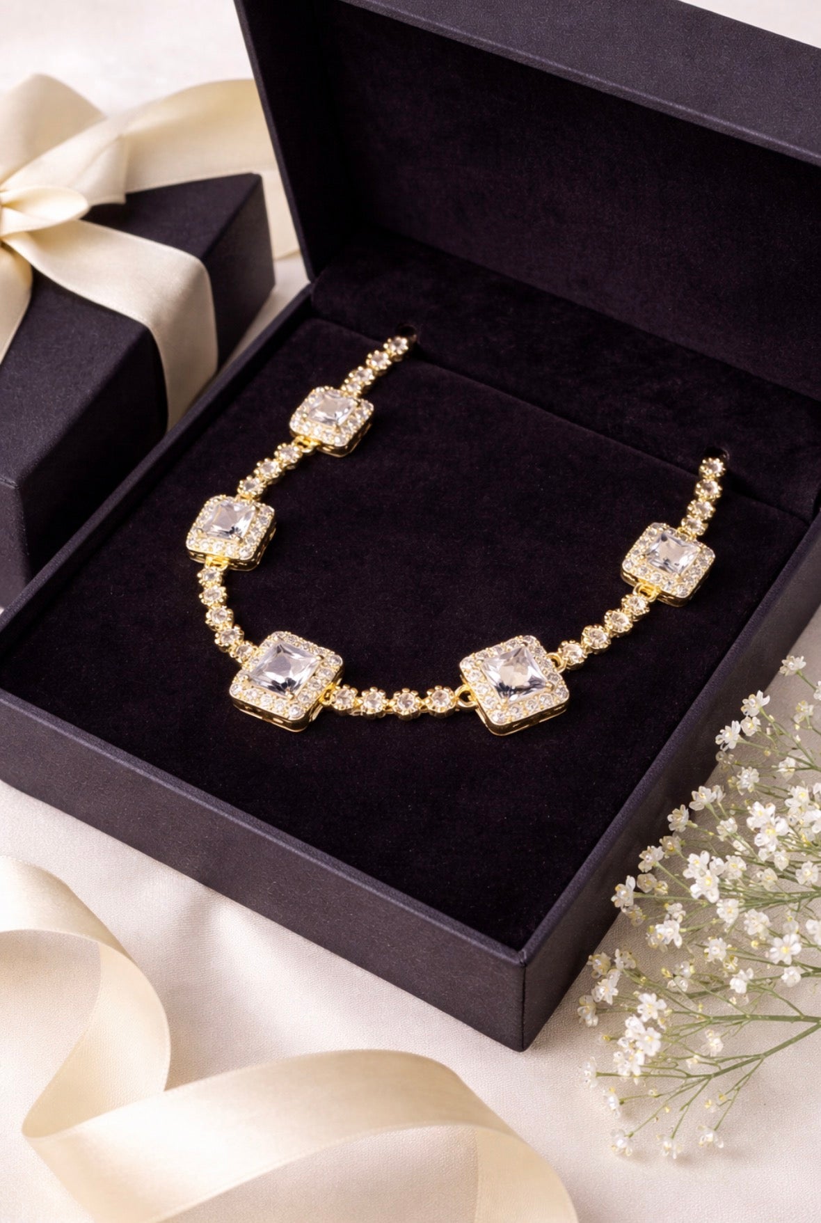 Milano Crystal Halo Bracelet